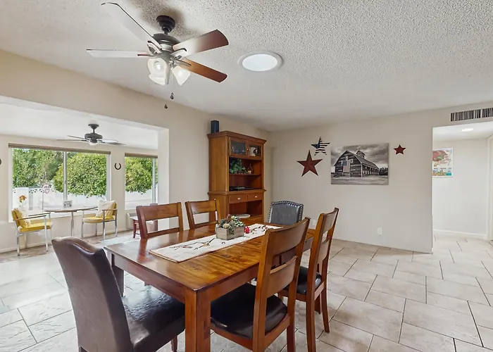 Sunland Village Holiday home